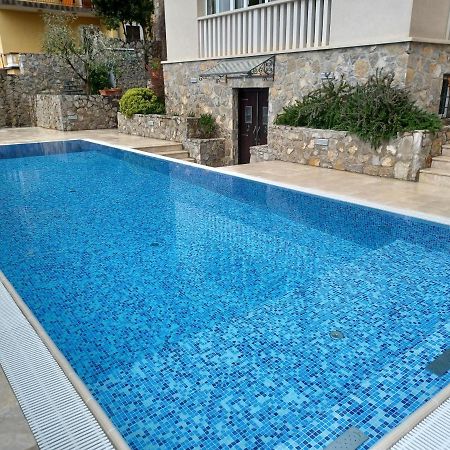 Hotel Abalone Цриквеница Экстерьер фото